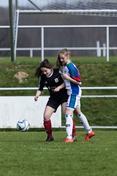 Bild 255 - wBJ SV Henstedt Ulzburg - TSV Sch�nberg : Ergebnis: 5:2